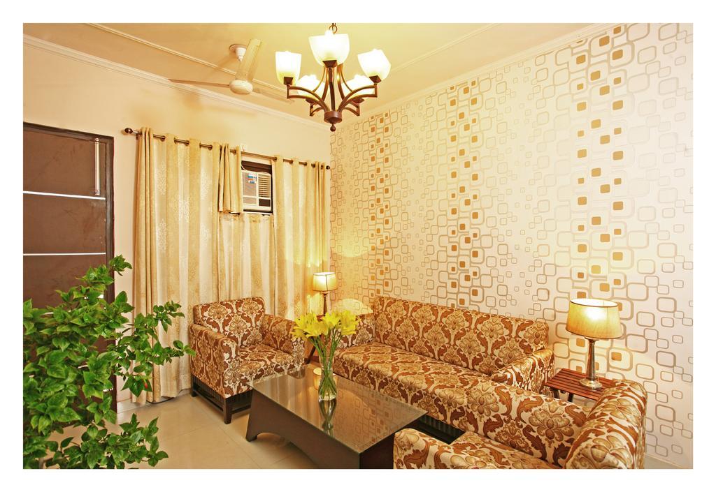Evergreen 2Bhk Service Apartment Vasant Kunj Fortis Ilbs Nuova Delhi Esterno foto